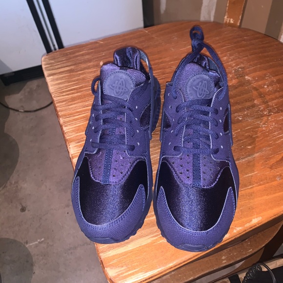 Nike Huarache WOMENS Navy
